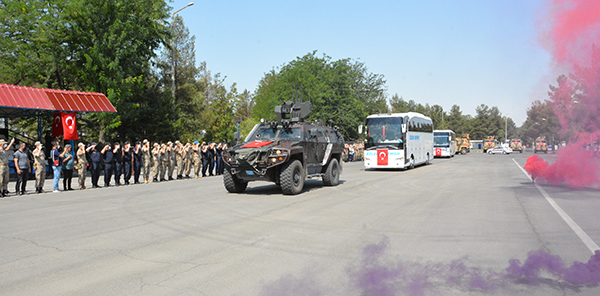 BATMAN’DAN JANDARMA KOMANDOLAR, SURİYE’YE GÖNDERİLDİ