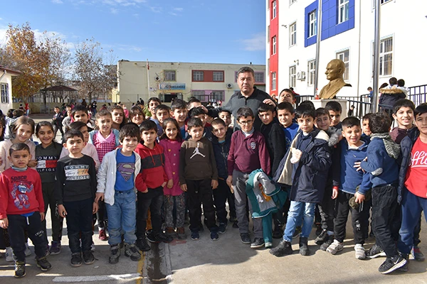 ŞEKER KOKAN BİR OKUL