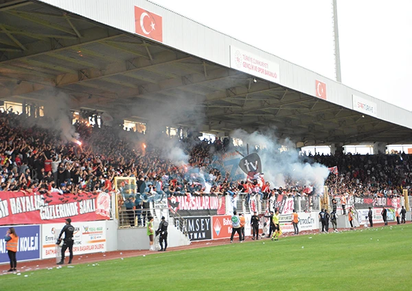 Ve Şampiyon Petrolspor