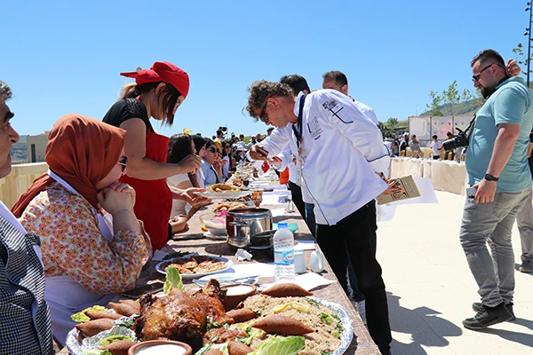 Batman’da tandır festivali gerçekleşti
