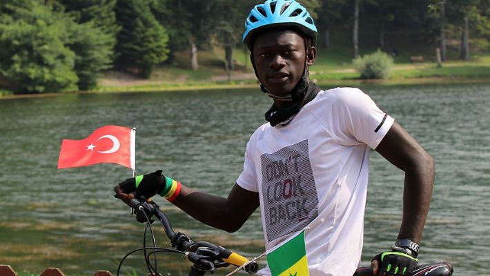 Bisikletle Türkiye'yi dolaşarak, Afrika'yı anlatacak