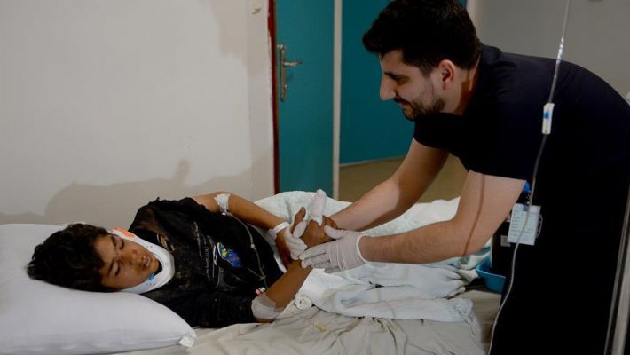 Suriye'de yaralanan çocuklar Türkiye'de yaşama tutundu