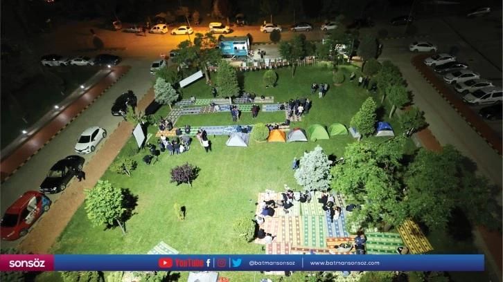 GİBTÜ öğrencileri Gazze'ye destek için çadır nöbeti tuttu