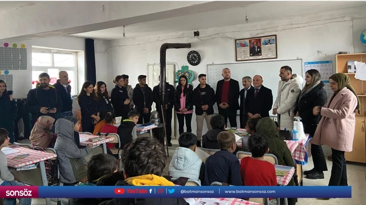 Mardin'de üniversite öğrencileri eğitime destek oluyor