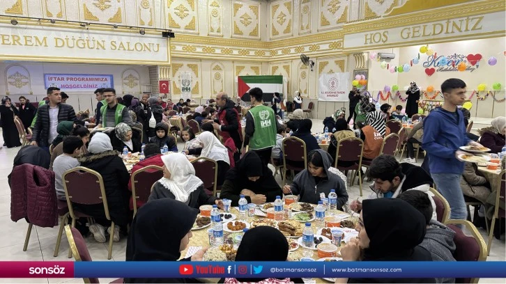 Siirt'te "Dünya Yetimler Günü" dolayısıyla iftar programı düzenlendi