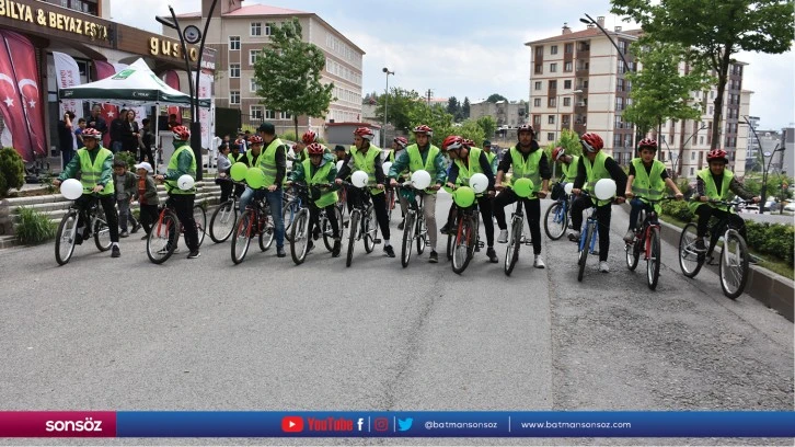 Şırnak'ta 11.Yeşilay Bisiklet Turu düzenlendi