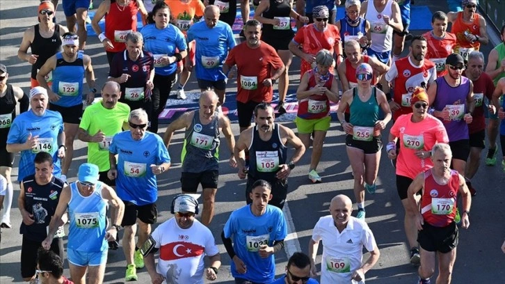 Trabzon'da Koşulan Uluslararası Yarı Maraton Heyecanı