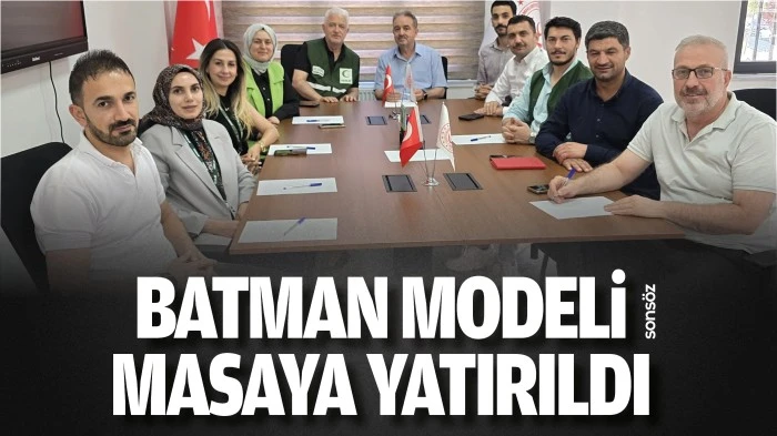 Batman Modeli masaya yatırıldı