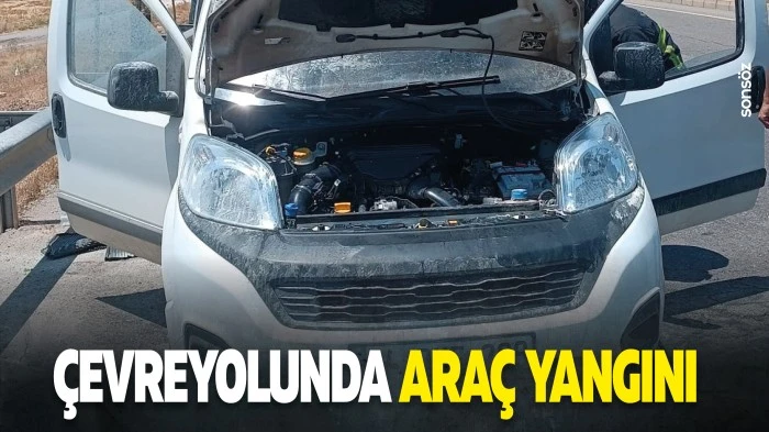 &Ccedil;evreyolunda ara&ccedil; yangını