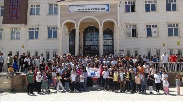 100 okulda farkındalık eğitimi