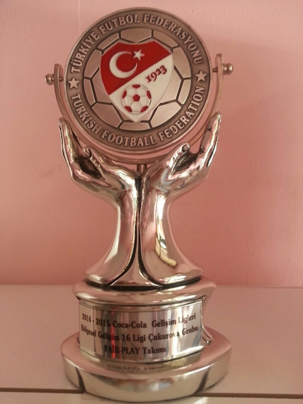 PETROLSPOR, FAİR-PLAY KUPASINI ALDI