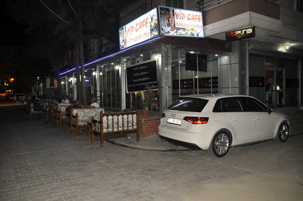 NARGİLEDE İDDİALI İSİM: VİP CAFE