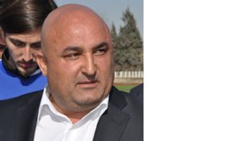 PETROLSPOR GEN&Ccedil;LERİN PEŞİNDE