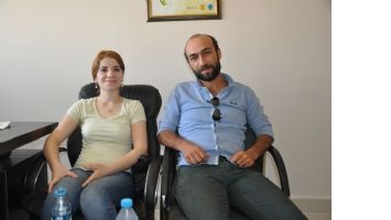 TİYATRODA &ldquo;EŞ Y&Ouml;NETMENLİK&rdquo; D&Ouml;NEMİ