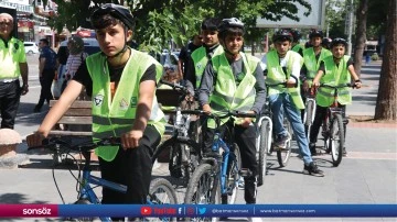 11.Yeşilay Bisiklet Turu d&uuml;zenlendi