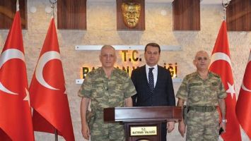 KOLORDU KOMUTANI, VALİ&rsquo;Yİ ZİYARET ETTİ