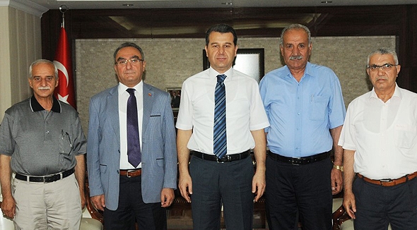 EMEKLİLER, VALİ&rsquo;Yİ ZİYARET ETTİ