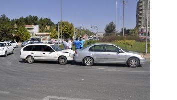 ESENTEPE KAVŞAĞI&rsquo;NDA KAZA