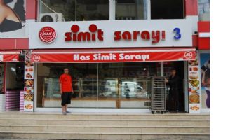 HAS SİMİT&rsquo;TE TAZE İKRAMLIKLAR