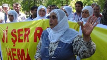 Atat&uuml;rk Parkında Barış &Ccedil;adırı Kuruldu