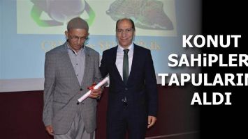 Konut sahipleri tapularını aldı
