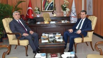 VALİ, M&Uuml;D&Uuml;R ASLAN&rsquo;I ZİYARET ETTİ
