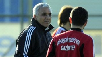 PETROLSPOR DAYANIKLIK TESTİNDEN GE&Ccedil;Tİ