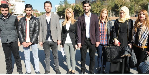 AKİL GEN&Ccedil;LER&rsquo;DEN SU&Ccedil; DUYURUSU