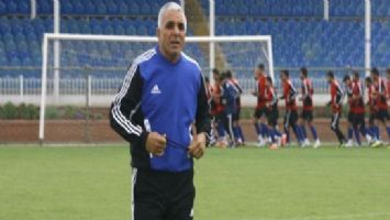 PETROLSPOR DAVRAZ&rsquo;DA P&Uuml;R NEŞE