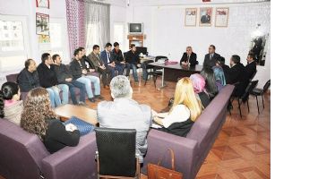 OKUL ZİYARETLERİ S&Uuml;R&Uuml;YOR