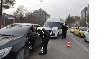 OKUL SERVİSLERİ DENETLENİYOR