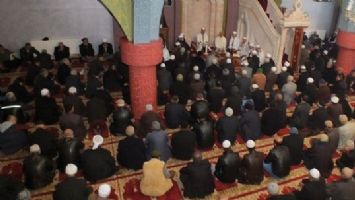 M&Uuml;FT&Uuml;L&Uuml;K, KANDİL PROGRAMI D&Uuml;ZENLEDİ
