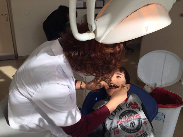 MİNİKLER, DİŞ HASTANESİNDEYDİ