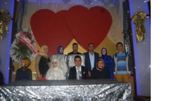 EROL AİLESİNİN MUTLU G&Uuml;N&Uuml;