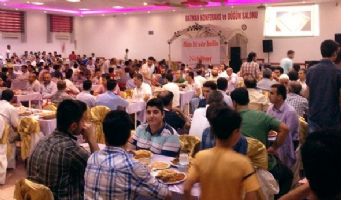 N&Ucirc;BİHAR DERNEĞİNDEN İFTAR YEMEGİ