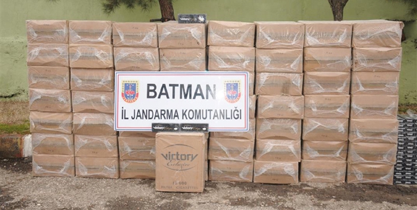 Ş&Uuml;PHELİ TANKERDE KA&Ccedil;AK SİGARA ELE GE&Ccedil;İRİLDİ