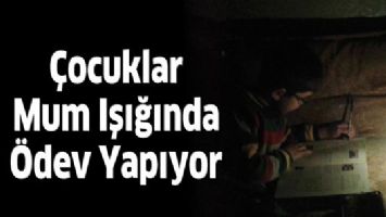 &Ccedil;OCUKLAR MUM IŞIĞINDA &Ouml;DEV YAPIYOR