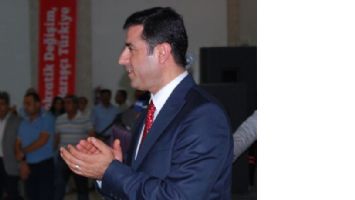 DEMİRTAŞ &ldquo;SİVİL BİR CANAYASA YAPACAĞIZ&rdquo;