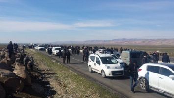 ŞIRNAK&rsquo;A GİDEN GRUPLARA &ldquo;G&Uuml;VENLİK&rdquo; ENGELİ!