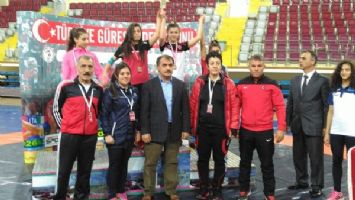 G&Uuml;REŞ&Ccedil;İ KADINLAR ANTALYA YOLCUSU