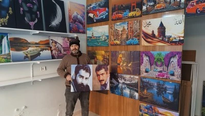 15 yıldır anıları &ouml;l&uuml;ms&uuml;zleştiriyor
