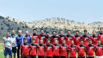 PETROLSPOR YARIN TOPBAŞI YAPIYOR