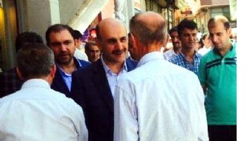 AK PARTLİLER BAYRAMLAŞTI
