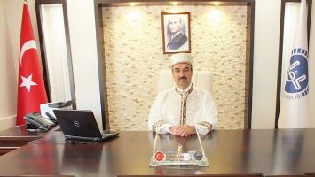 &ldquo;KANDİL, İSLAM &Acirc;LEMİNE HUZUR GETİRSİN&rdquo;