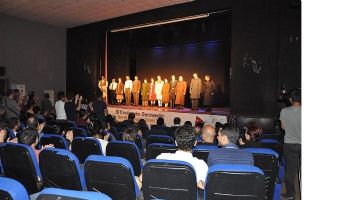 TİYATRO FESTİVALİ K&Ouml;YLERDE