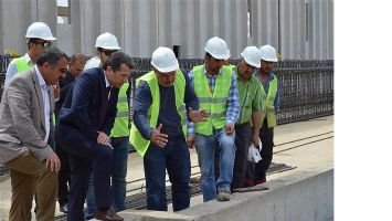 VALİ, MV PREFABRİK&rsquo;İ ZİYARET ETTİ