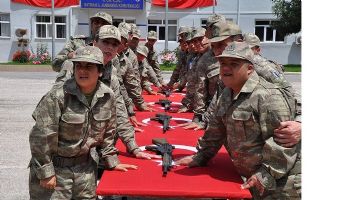 25 ENGELLİ, TEMSİLİ ASKERLİK YAPTI