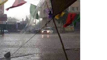 ELEKTRİK TELLERİ, YAĞMURA DAYANAMADI&hellip;
