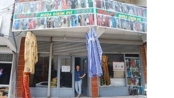 KOST&Uuml;M, WALAT MODA&rsquo;DAN ALINIR