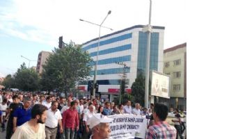 IŞİD&rsquo;IN SALDIRILARINA KARŞI Y&Uuml;R&Uuml;D&Uuml;LER&hellip;